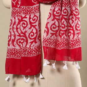 Buy Red Mul Cotton Hand Batik Print Stole with Tassels