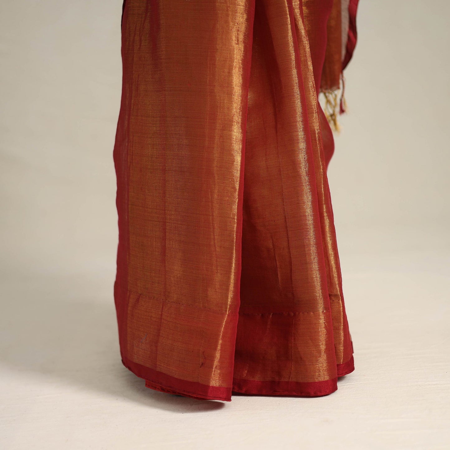 Mul Tissue Zari Red Bengal Saree with Embroidered Blouse 