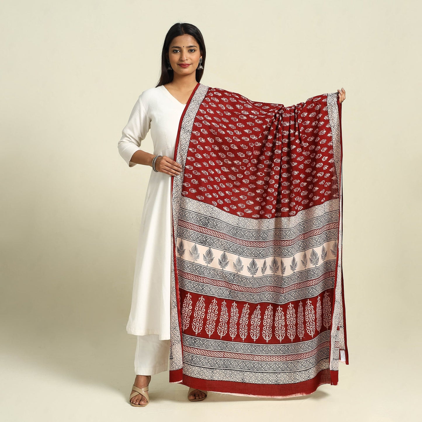  Red Natural Dye Mul Cotton Bagh Print Dupatta
