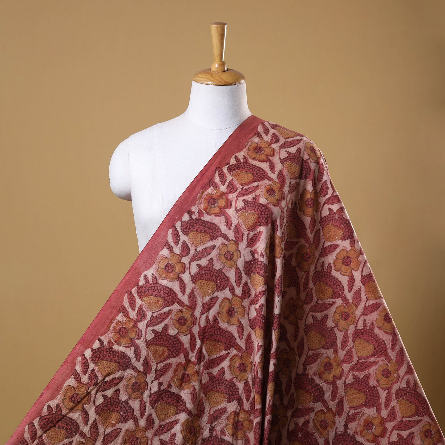Red - natural dyed bagru dabu fabric 03 - handcrafted