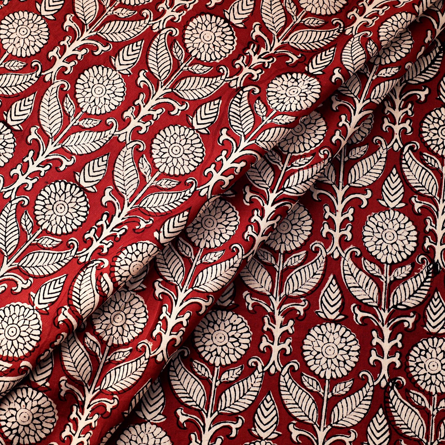 Red - natural dyed cotton bagru fabric 06 - handcrafted