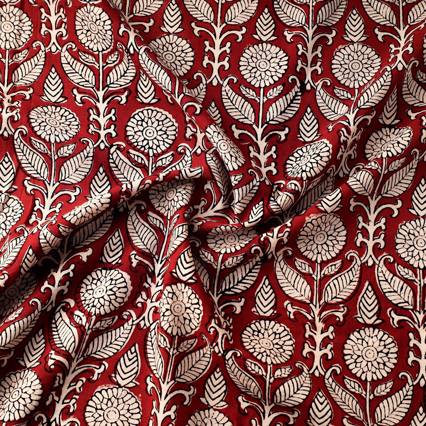 Red - natural dyed cotton bagru fabric 06 - handcrafted