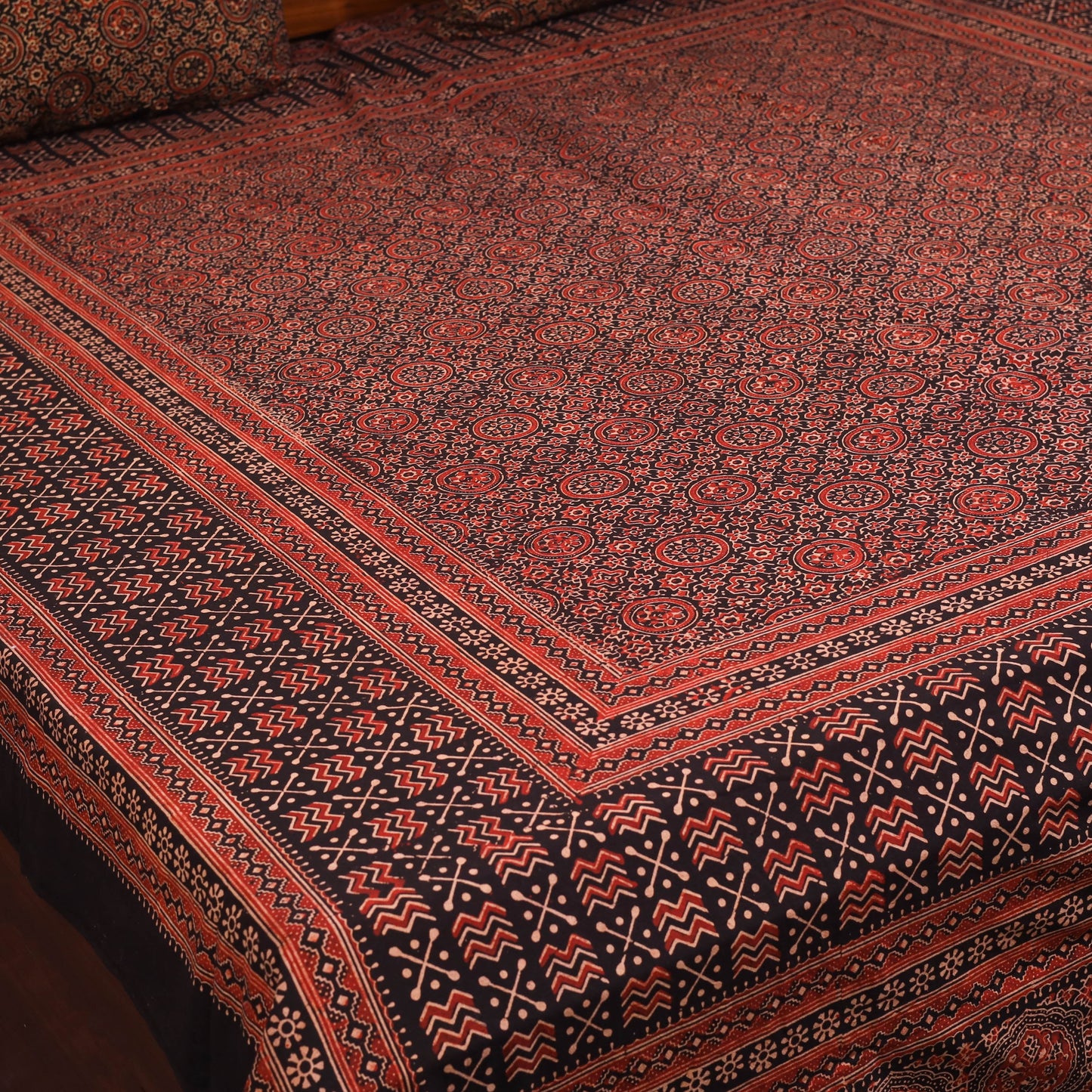 Red - natural dyed cotton double bed sheet set 09