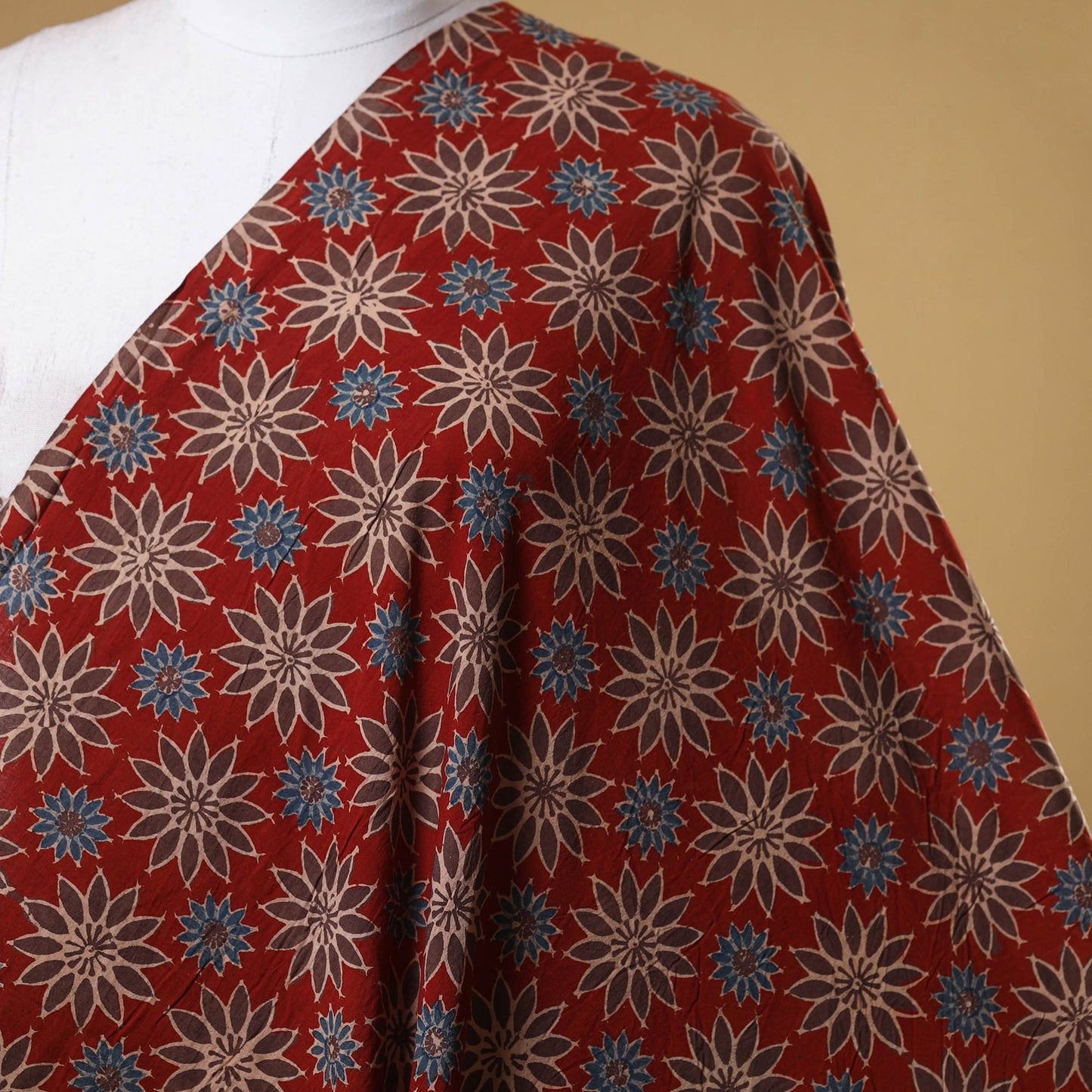 Red - natural dyed cotton fabric 03 - handcrafted