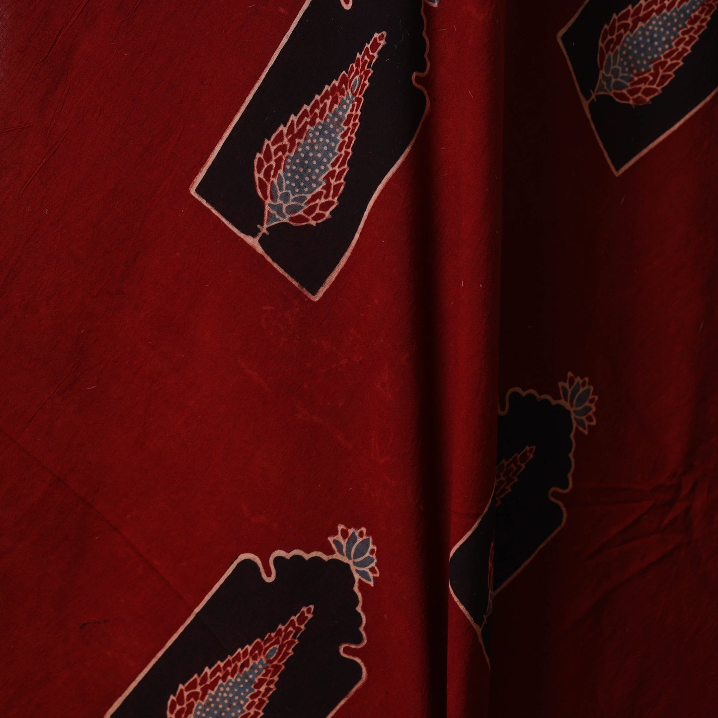 Red - natural dyed cotton fabric 09 - handcrafted