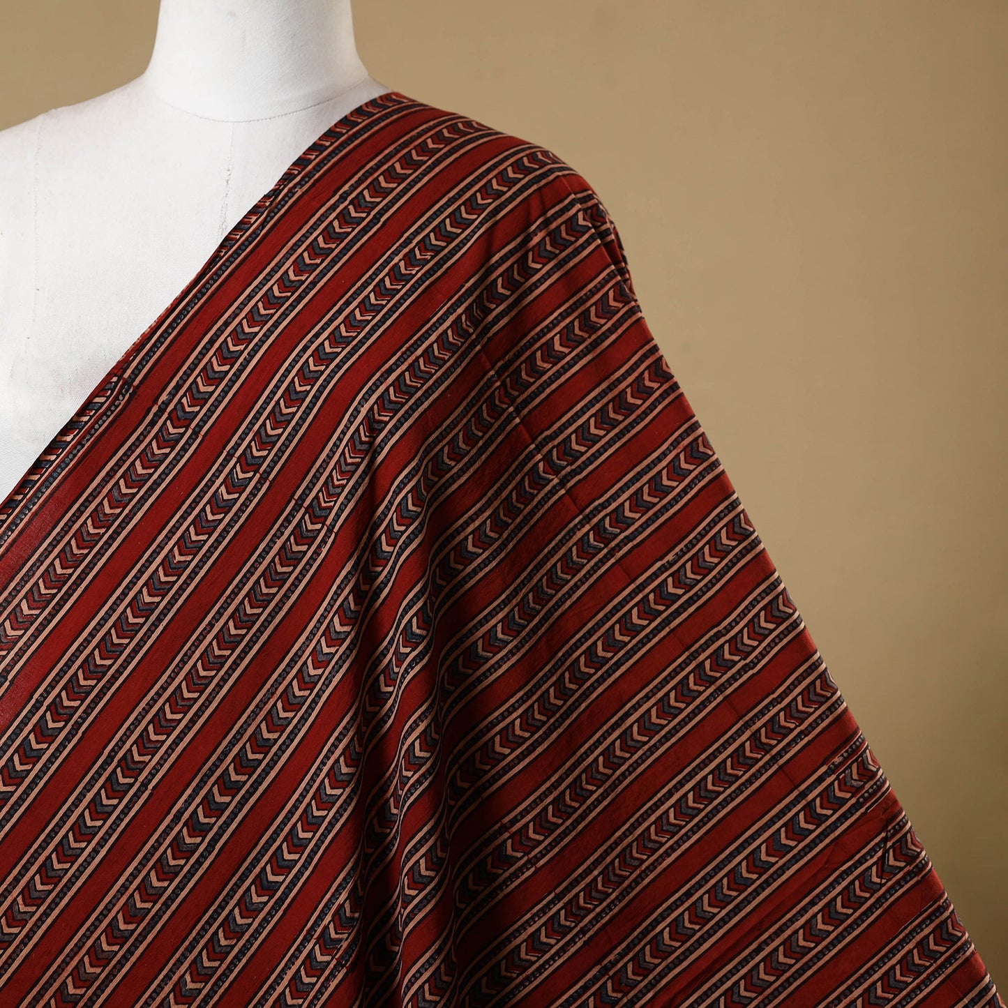Red - natural dyed cotton hand fabric 03 - handcrafted
