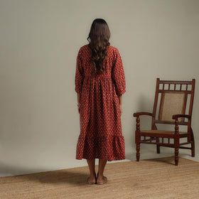 Natural dyed cotton pintuck tiered dress 03 - handcrafted