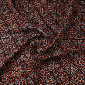 Natural dyed dola silk hand fabric 05 - handcrafted