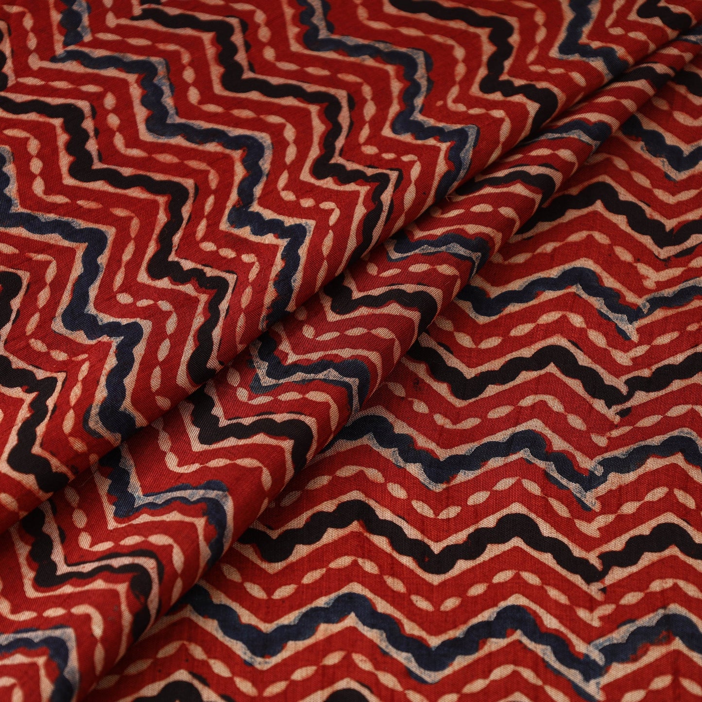 Natural dyed dola silk hand fabric 67 - handcrafted