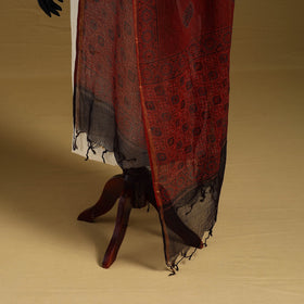 Red - natural dyed kota doria cotton dupatta 15