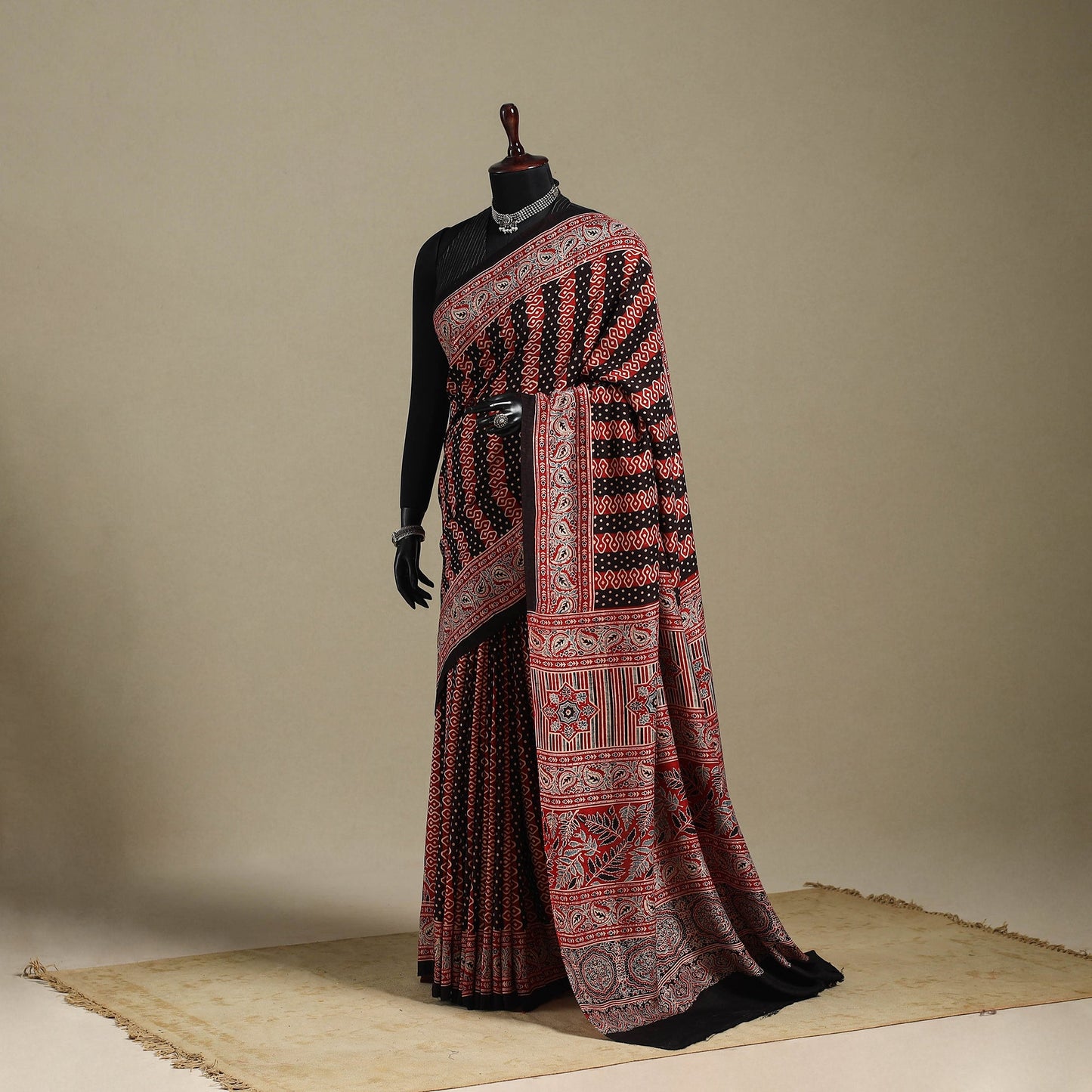 Red - natural dyed silk saree 04 - handcrafted