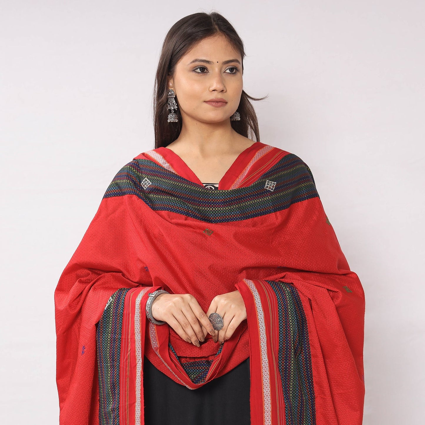  Negi Kasuti Hand Embroidery Khun Cotton Dupatta Online 