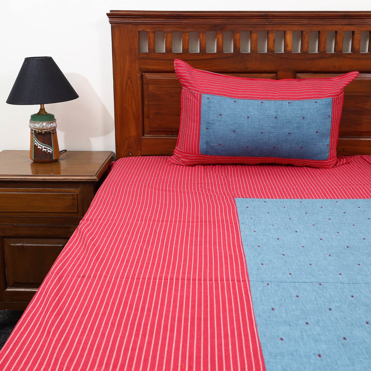 Buy Red Patchwork Cotton Double Jacquard Bed Sheet Set