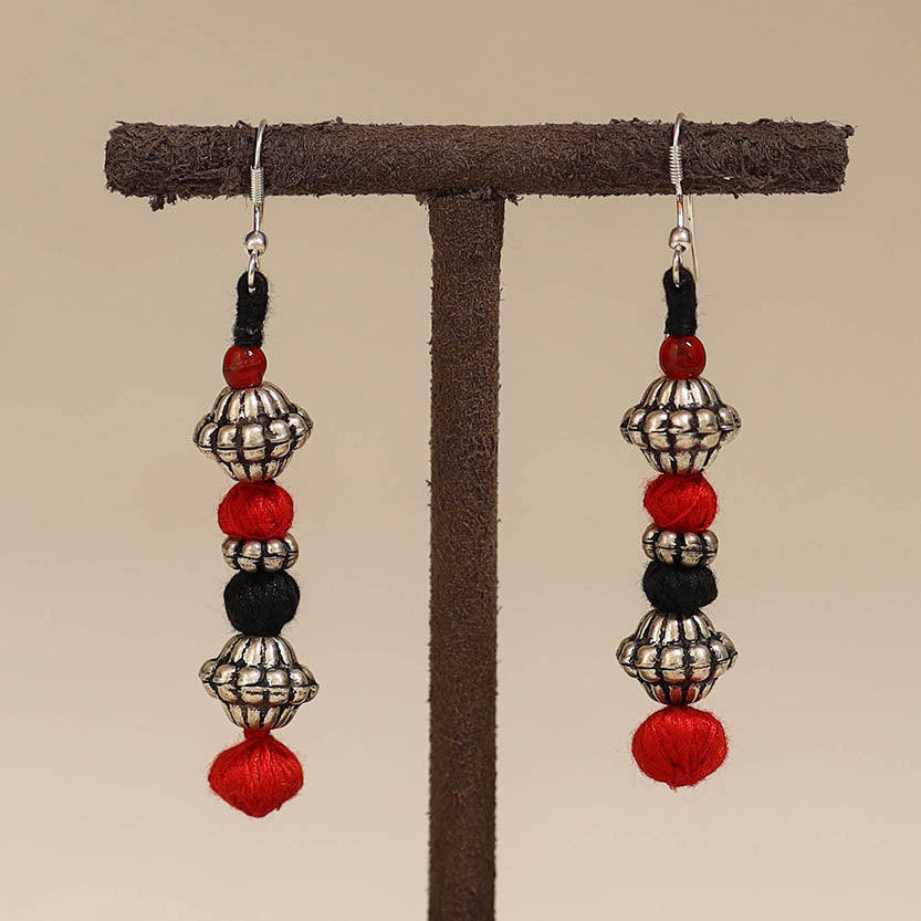 Red - patwa thread beads earrings by kailash 39