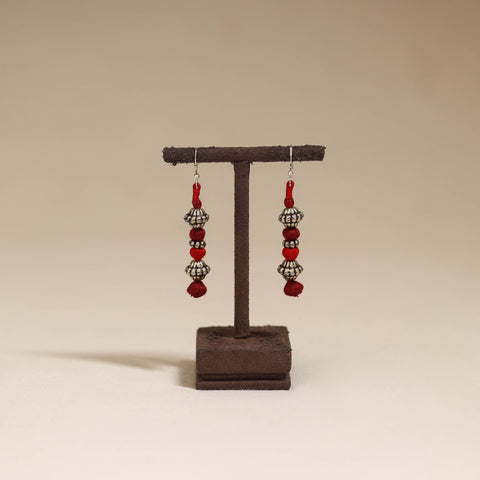 Red - patwa thread beads earrings by kailash 43