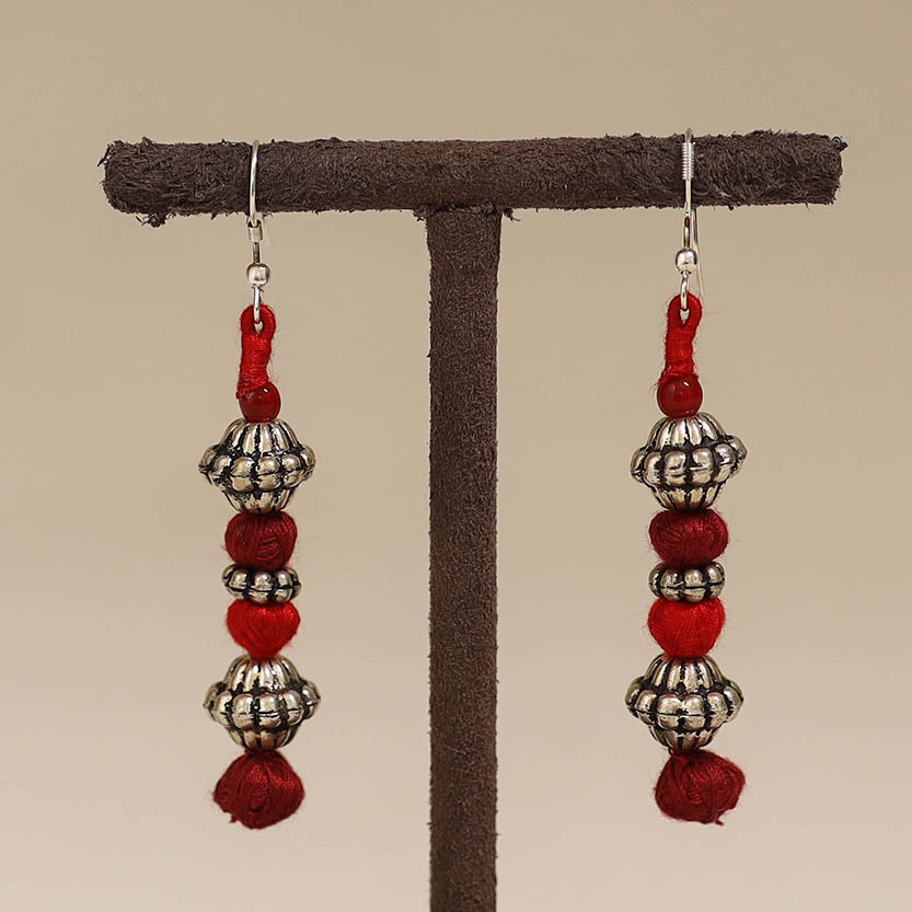 Red - patwa thread beads earrings by kailash 43