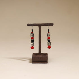 Red - patwa thread beads earrings by kailash 53