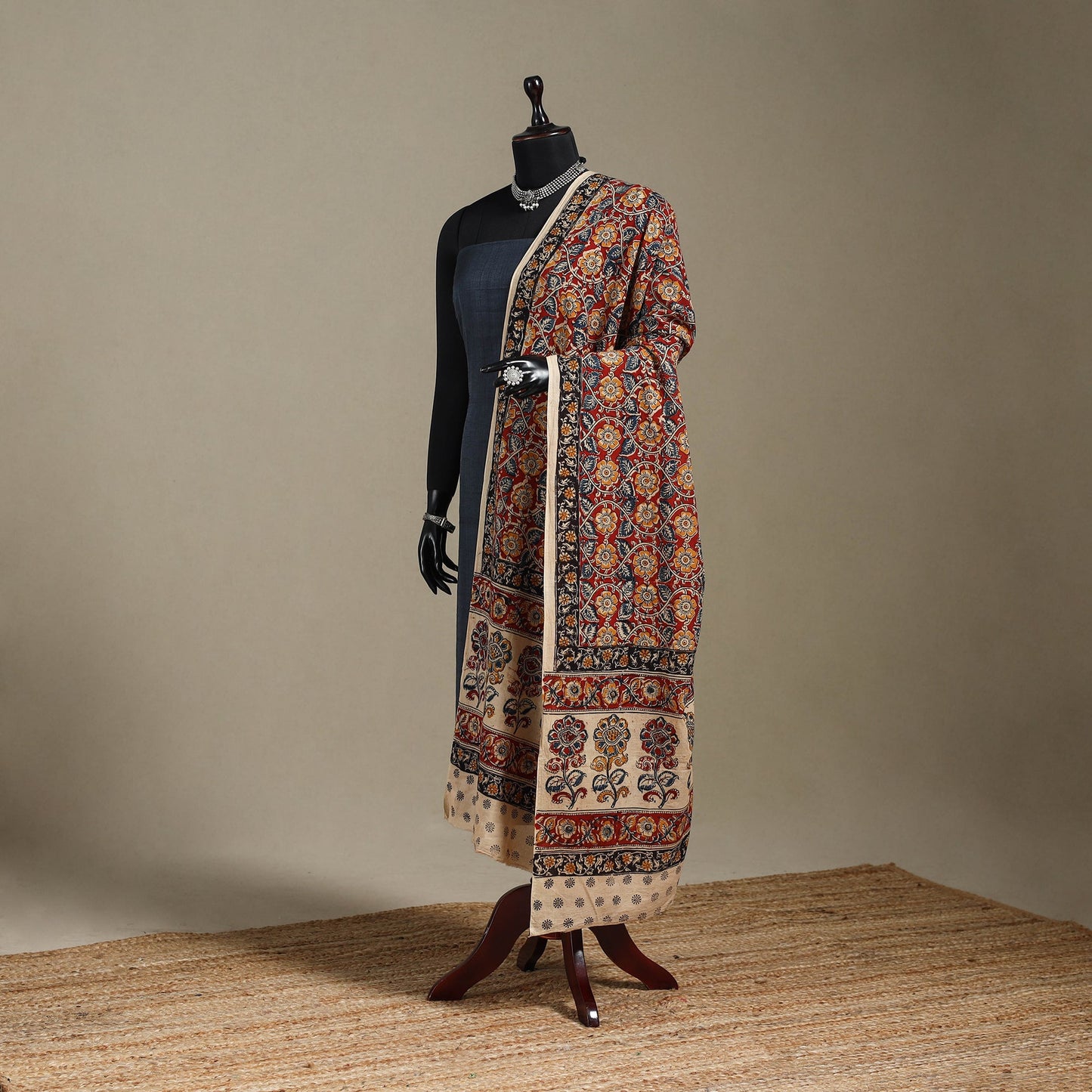 Red - pedana natural dyed cotton kalamkari dupatta 06