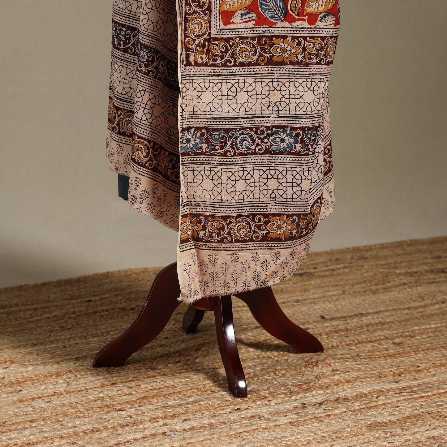 Red - pedana natural dyed cotton kalamkari dupatta 17