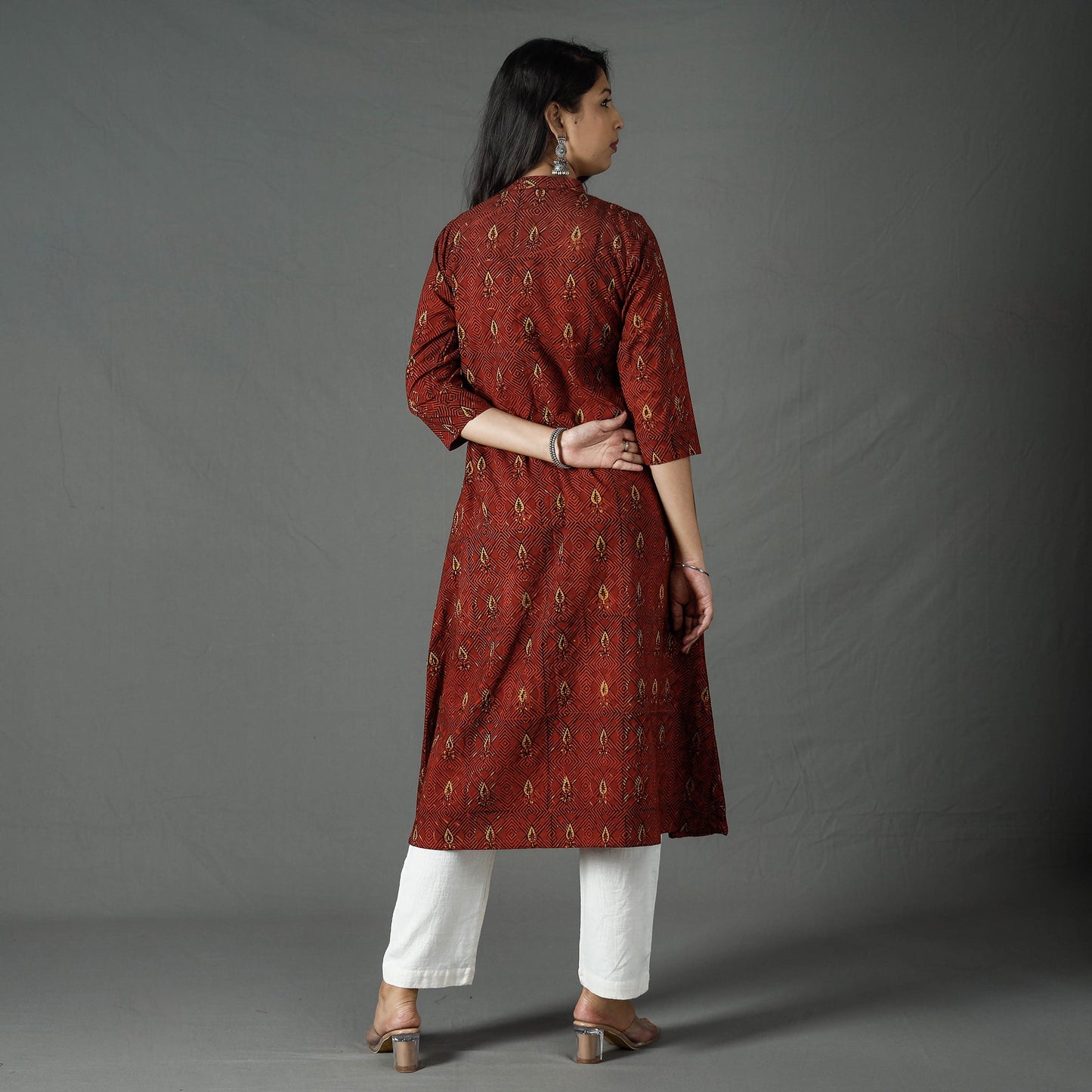 Buy Pipad Block Printed Cotton Long Kurta Online at iTokri.com