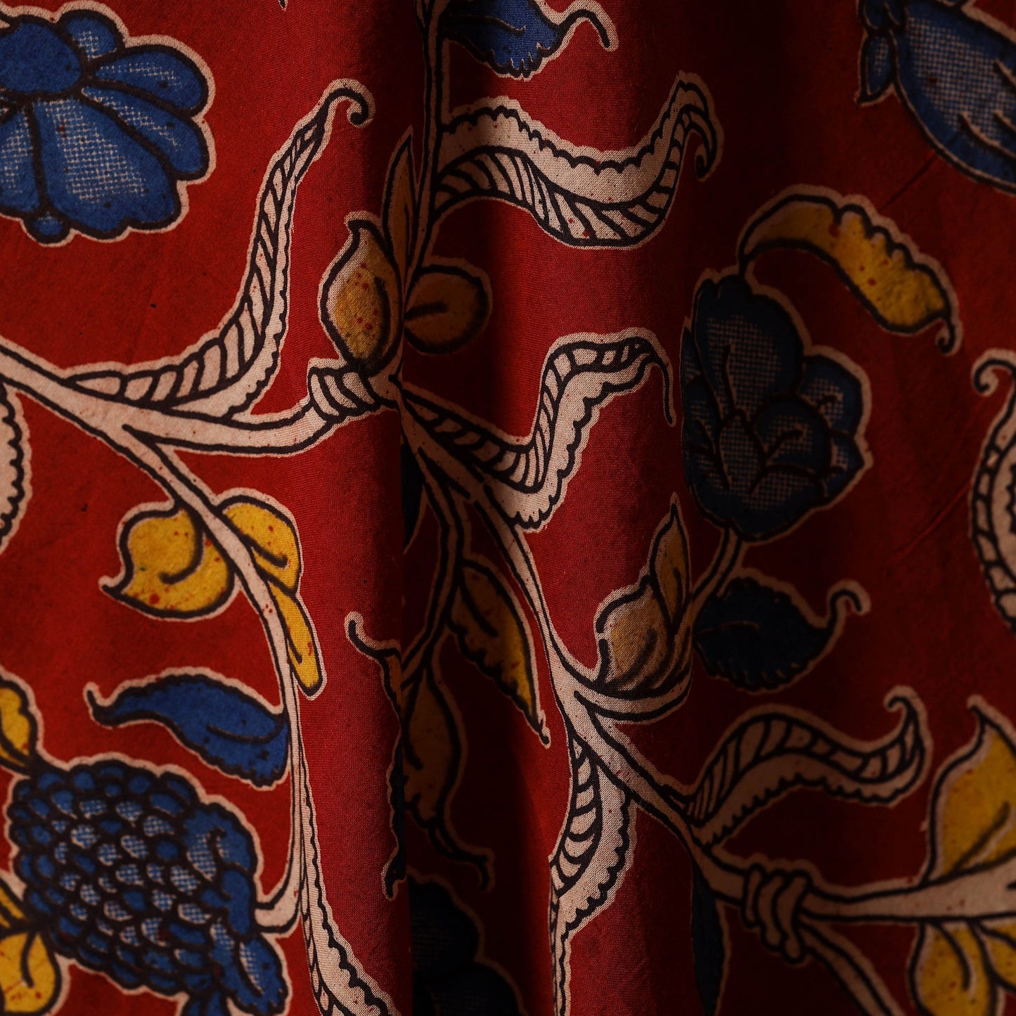 Printed cotton kalamkari fabric 05 - handcrafted