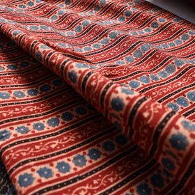 Red - printed patchwork cotton double bed cover with pillow