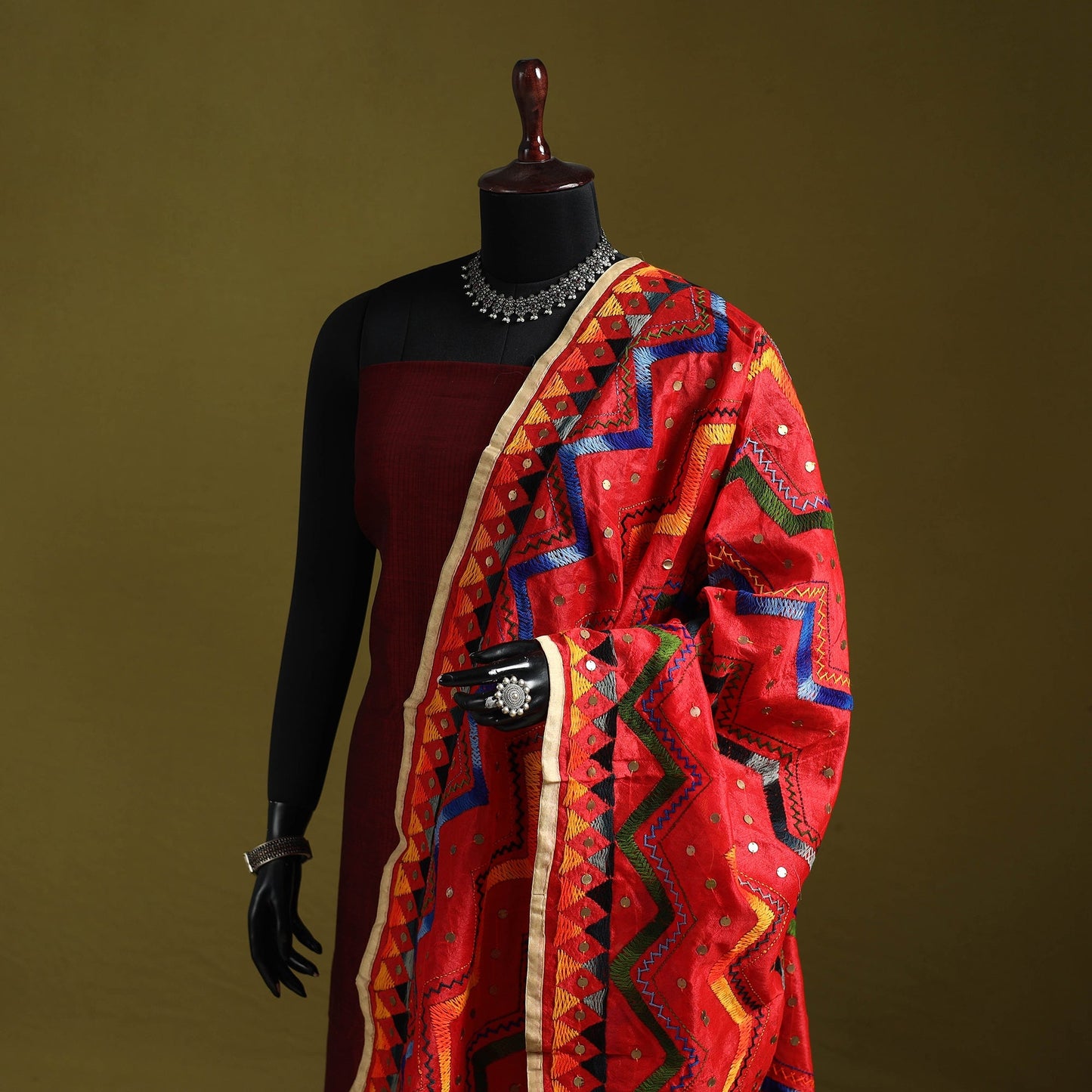 Ranihati chanderi silk zig zag hand embroidery dupatta 11