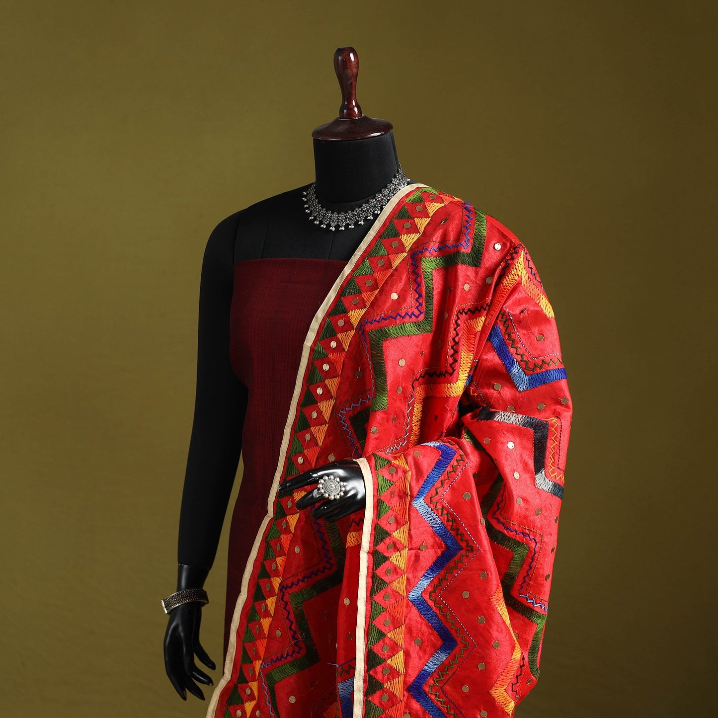 Ranihati chanderi silk zig zag hand embroidery dupatta 14