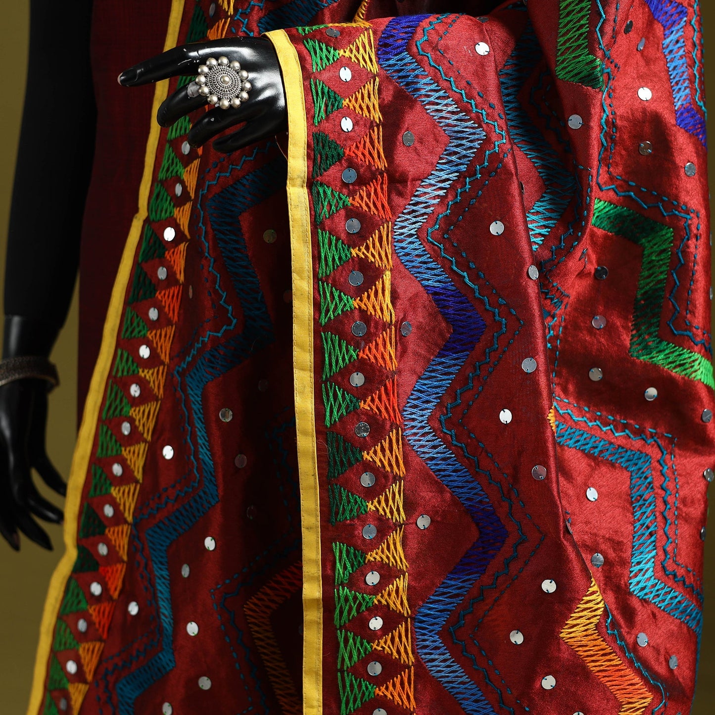 Ranihati chanderi silk zig zag hand embroidery dupatta 16