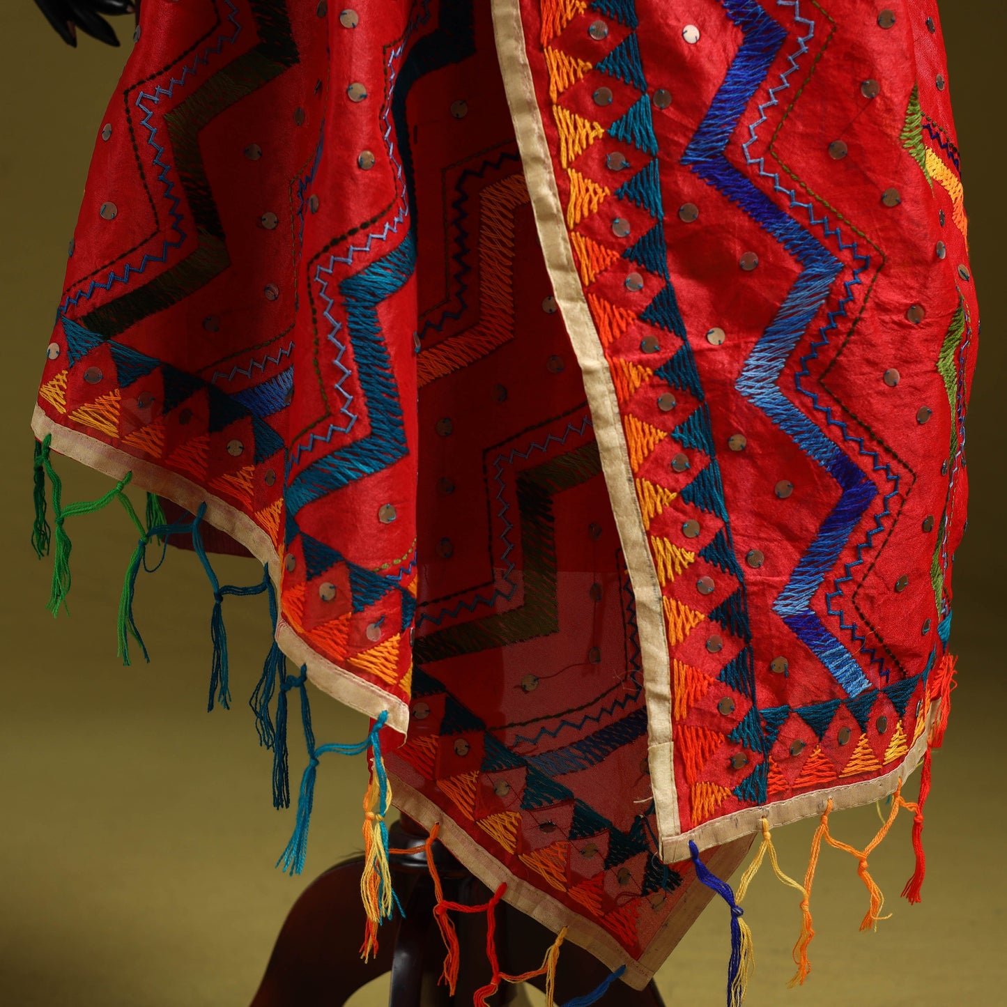 Ranihati chanderi silk zig zag hand embroidery dupatta 22