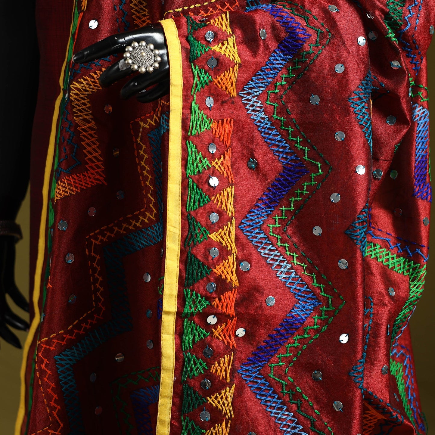 Ranihati chanderi silk zig zag hand embroidery dupatta 28