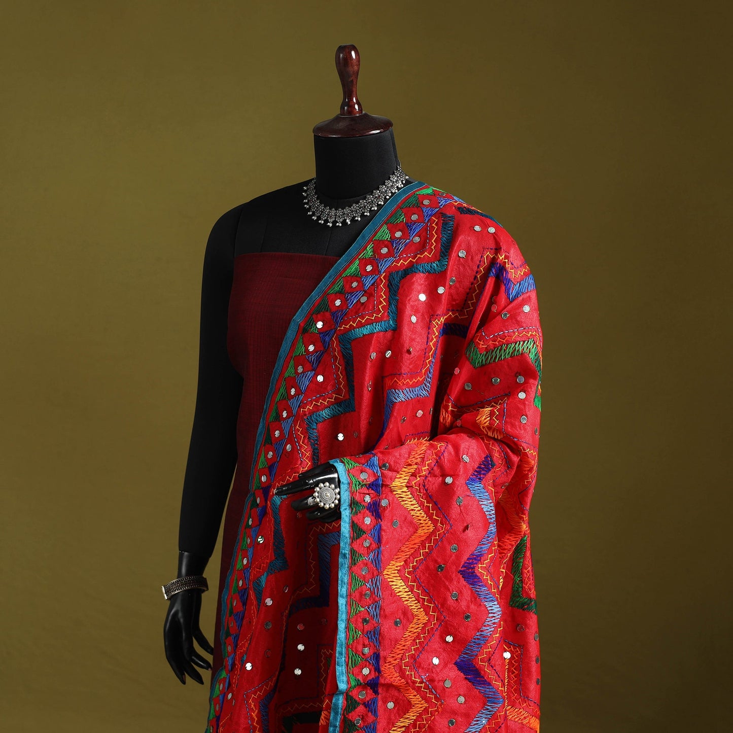 Ranihati chanderi silk zig zag hand embroidery dupatta 34