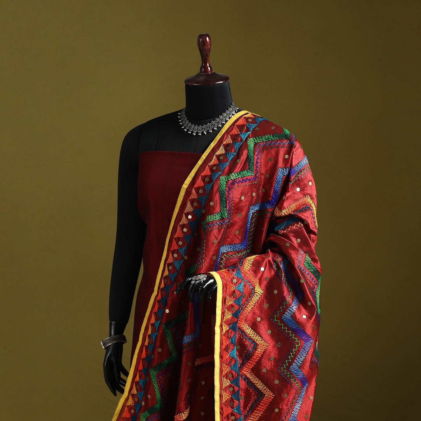Ranihati chanderi silk zig zag hand embroidery dupatta 46