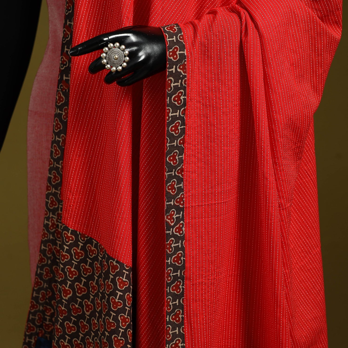 Running stitch with patchwork cotton dupatta 08