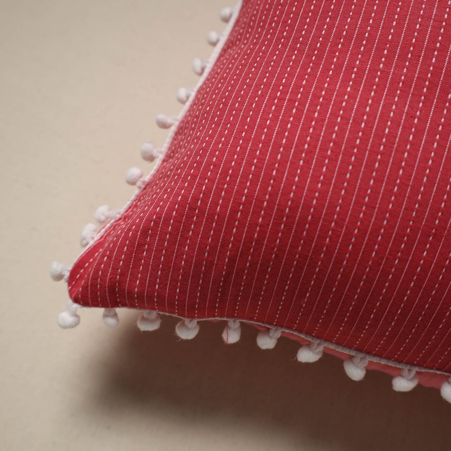Running stitch plain cotton cushion cover 08 - handcrafted