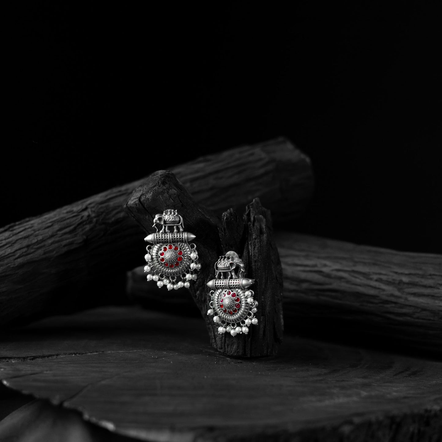 Red - saanjh bela elephant motif oxidised earrings