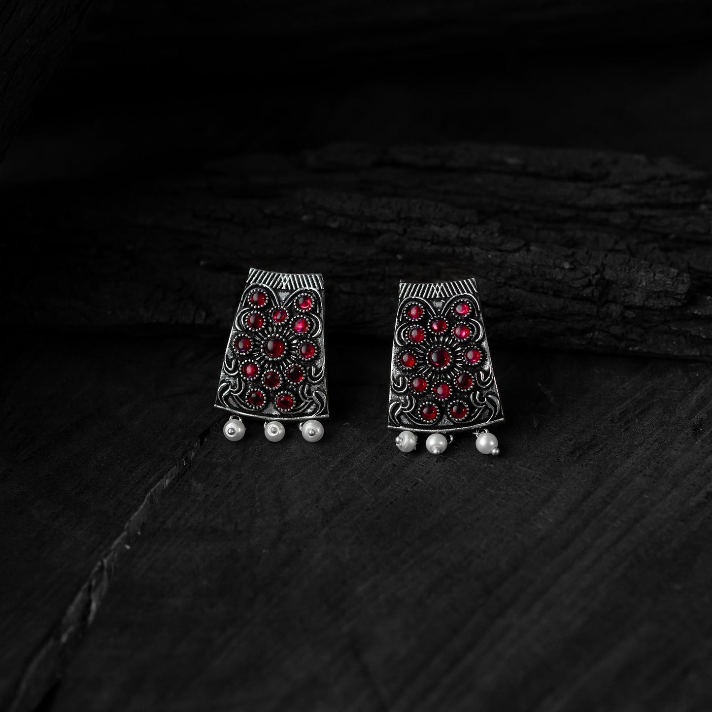 Red - saanjh bela floral oxidised necklace set - handcrafted