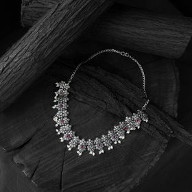 Red - saanjh bela flower oxidised necklace set - handcrafted