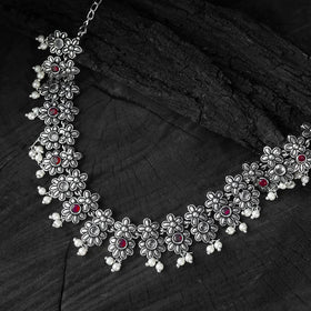 Red - saanjh bela flower oxidised necklace set - handcrafted