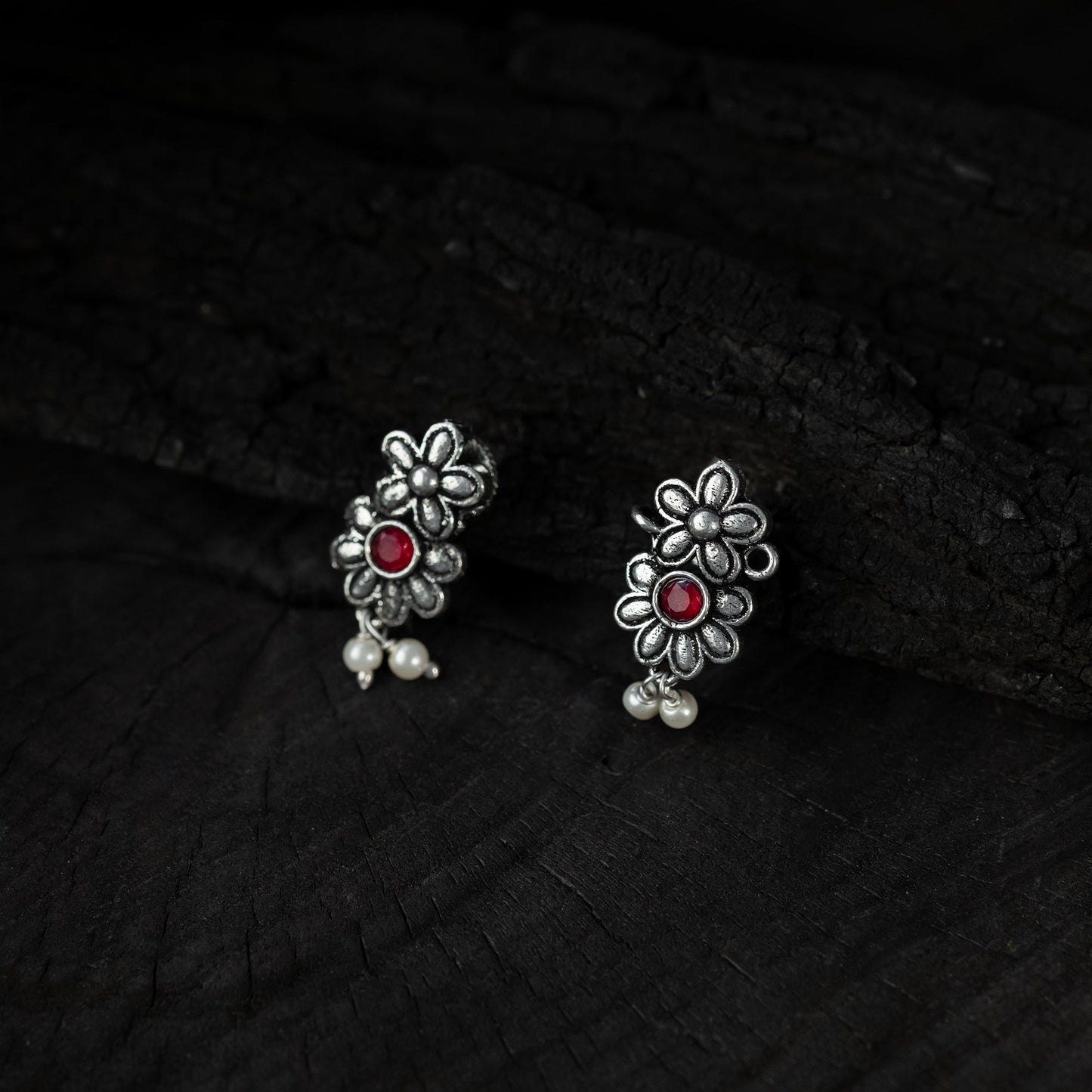 Red - saanjh bela flower oxidised necklace set - handcrafted