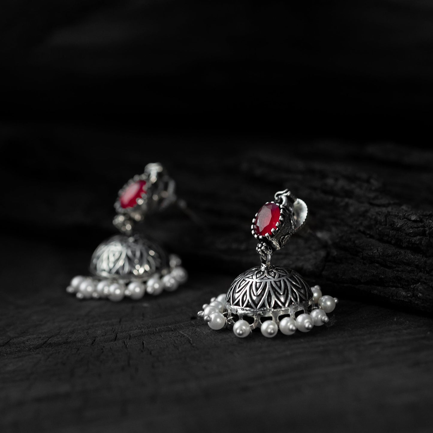 Red - saanjh bela oval oxidised necklace set - handcrafted
