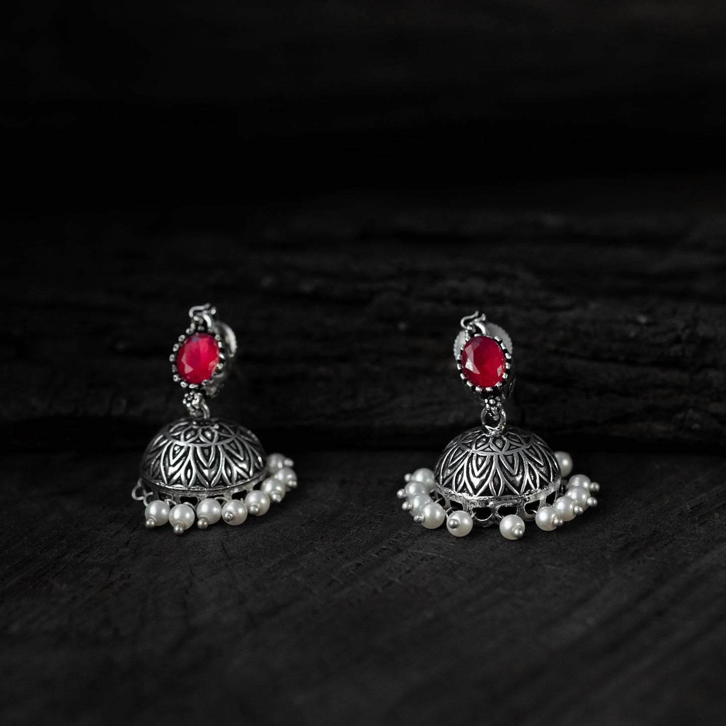 Red - saanjh bela oval oxidised necklace set - handcrafted