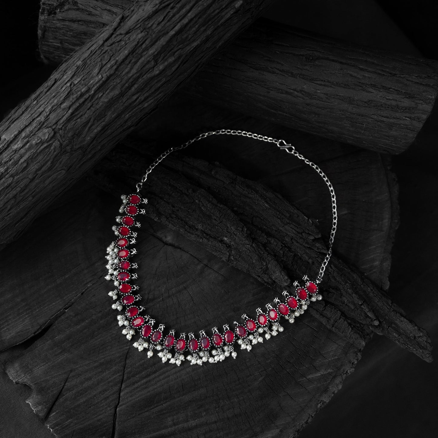 Red - saanjh bela oval oxidised necklace set - handcrafted