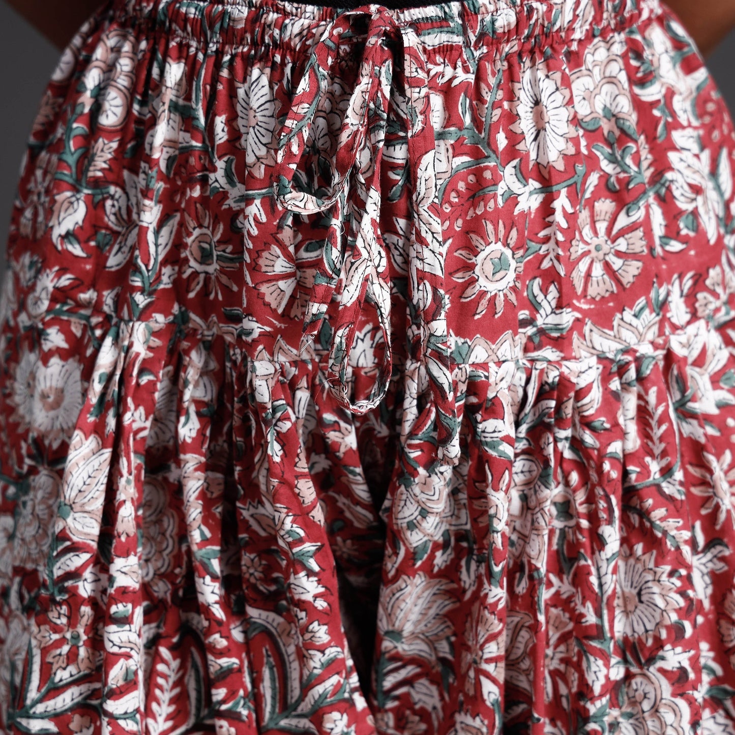  Sanganeri Block Printed Cotton Elasticated Salwar Online at iTokri.com