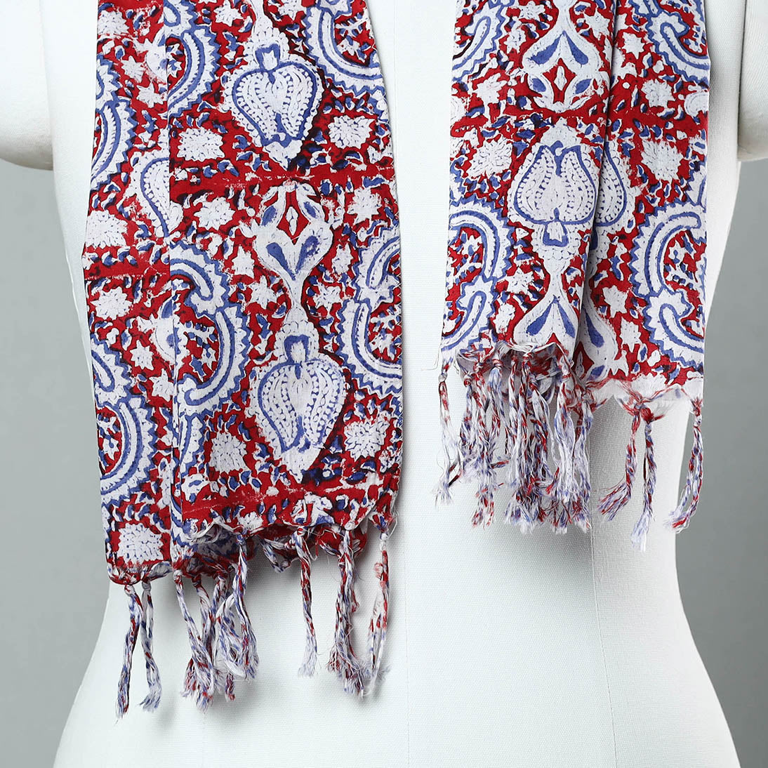 Buy Sanganeri Block Printed Cotton Stole with Tassels 29 Online at iTokri.com