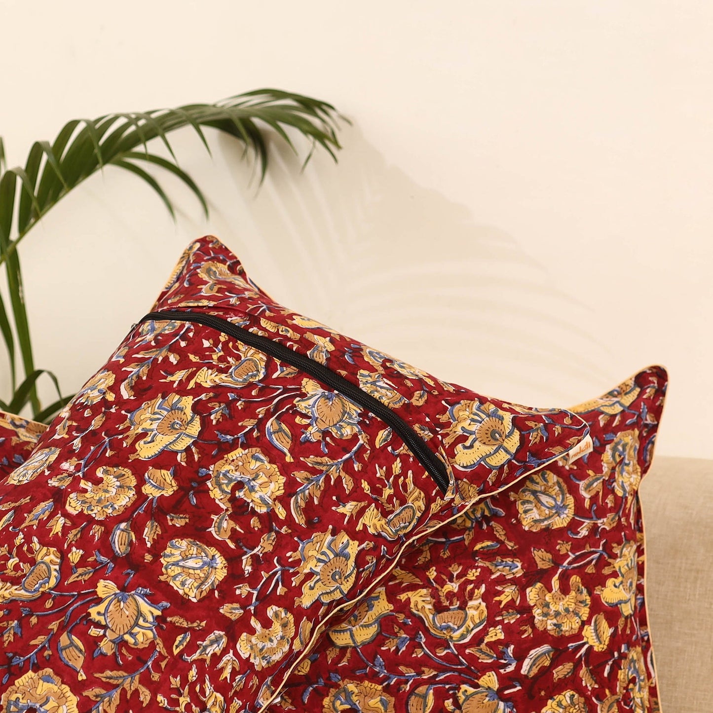 Red - set of 2 sanganeri pillow covers 03 - handcrafted