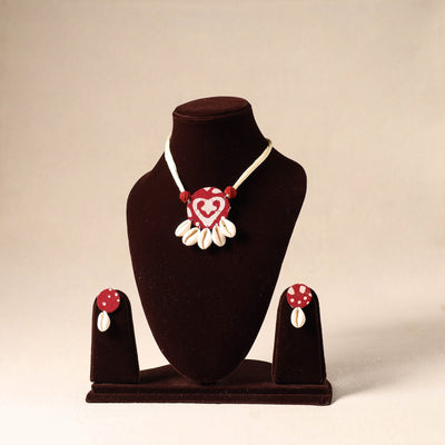 Shell Work Fabart Necklace Set