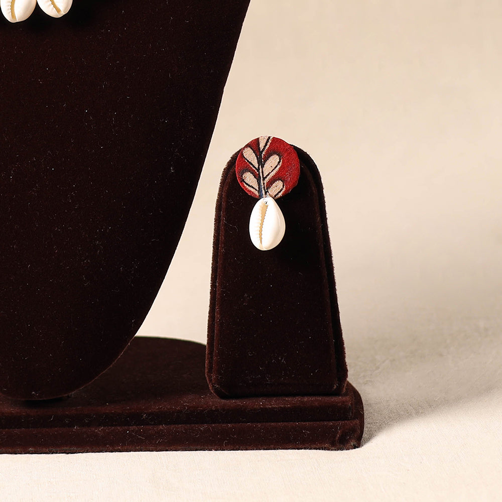 Red Shell Work Fabart Necklace Set