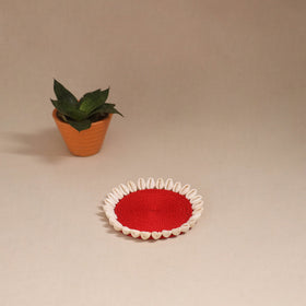 Shell work handcrafted thread coaster 02