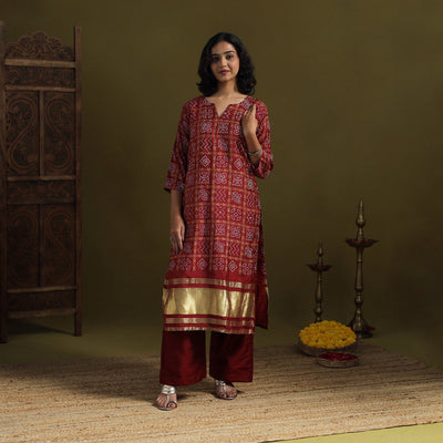 Red - silk bandhani kurta set with lagdi patta (set of 2)